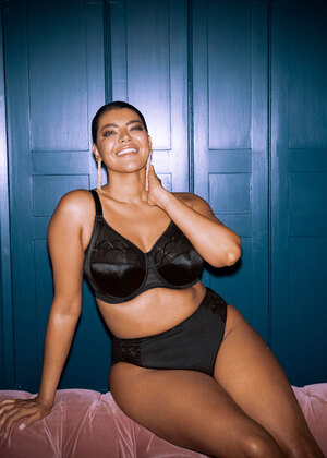 Cate Brief Black Cate  Black