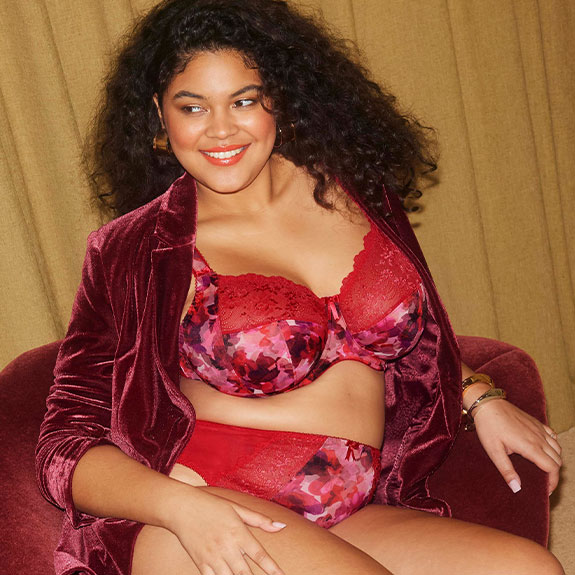Elomi-UK-Editorial-GiftGuide24-LatestLingerie-Teaser-MB.jpg