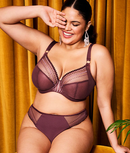 Tropik filmda porno Qamoqxona nazoratchisida porno